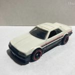 - '82 Nissan Skyline R30 - Hot Wheels - 2017 - 1: 64 autó modell - újszerű - 1ft nmá fotó