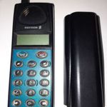 ERICSSON GA318 vintage mobiltelefon, két aksival, töltővel fotó