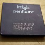 Intel Pentium I 133 MHz-es processzor, CPU, microprocessor, retró, kerámia, Socket7, eladó fotó