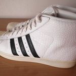 Adidas 45-ös férfi sportcipő fotó