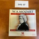 szép állapotú CD W. A. Mozart - 46 Symphonies - 10 lemezes CD box fotó