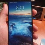 XIAOMI REDMI 5 PLUS - 1 REPEDÉS, ÉRINTŐ JÓ - TELEFON+TÖLTŐ - BAL FELSŐ SAROKBAN EGY FOLT fotó