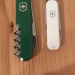 2db Victorinox svájci bicska fotó