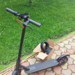 ELADÓ Használt eredeti Xiaomi Mi M365 PRO e-roller elektromos roller EU (25km/h - 45km hatótáv) fotó