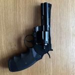 Airsoft 357-es revolver CO2 fotó