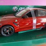 1: 18 ALFA ROMEO GIULIA GT nyitható elemekkel fotó