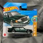 Hot Wheels Mercedes Benz 500 E fotó