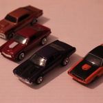 Hot wheels 4 db amerikai izomautó Chevrolet Chevelle Maverick Dodge Charger Challenger fotó