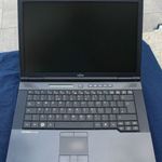 Fujitsu Esprimo Mobile M9410 - 1 hó gari - C2D P8700 / 4 GB RAM / 180 GB SSD / WXGA / Windows 10 fotó