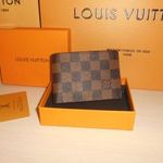 Louis Vuitton pénztárca, valódi bőr fotó