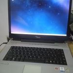 Fujitsu Amilo L1310G komplett laptop fotó