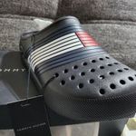 Tommy Hilfiger férfi zárt papucs, klumpa 41/42 fotó