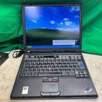 IBM ThinkPAD T 40 régi retró Laptop dokkolóval. 1FT NMA!!!! fotó