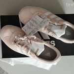 Adidas H06114 velúr cipő fotó