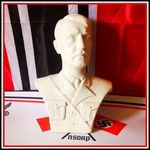 N-1675 *** NÉMET BIRODALOM *** PORCELÁN MELLSZOBOR (ADOLF HITLER) *** JELZETT *** 23 CM fotó