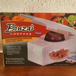 Bonzai Chopper zöldség- és gyümölcsaprító, dobozokkal fotó