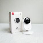 YI Okos Wi-Fi biztonsági kamera/ YI home camera fotó