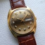 Szép elegáns ritka nap-dátumos NIVADA Compensamatic Automatic a 70-es évekből! fotó