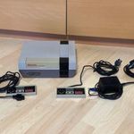 Nintendo NES NESE 001 retro játék konzol 1FT NMÁ! fotó