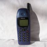 Retro Nokia 6110 mobiltelefon 1997 fotó