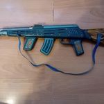 Elzett lemezjáték Kalasnyikov AK 47 retro játék lemezárugyár fotó