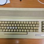 Commodore 64 C számítógép eladó érdekes belsővel. Ritka? fotó