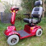 Elektromos moped, mozgássérült-kocsi fotó