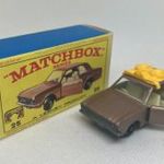 MATCHBOX Regular Wheels #25 Ford Cortina (utángyártott tető csomagtartóval) fotó