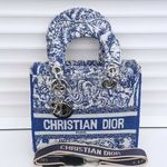 Christian Dior női táska akció fotó