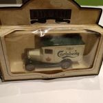 Lledo - 1930 Model A Ford Van _ Carlsberg Lager ( factory error ) fotó