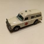 Matchbox _ Mercedes Benz Binz Ambulance fotó