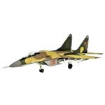 Mikoyan Mig-29 Fulcrum URSS 1: 72 fotó