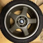 Bmw felnin lévő, új Kumho téligumi(215x45x16) egyben eladó/ 4db fotó