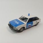 Régi orosz Moszkvics 2141 rendőrautó [1: 43 méret] fotó