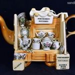 MESESZÉP PORTMERIEON FAJANSZ TEÁSKANNA TÁLALÓ SZEKRÉNY FAZONNAL VIRÁGOS PORCELÁN KISPLASZTIKÁKKAL X fotó