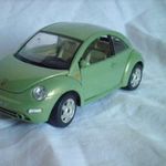 VW New Beetle 1/24 Burago fém modell autó fotó