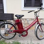 Elektromos moped fotó