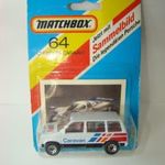 Matchbox Chrysler Caravan ! Német piacra szánt kártyán ! fotó