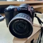 Fuji photo Finepix S5600 digitális fényképezőgép kamera fotó