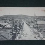 Képeslap, Pécs Indóház tér, utca, vasútállomás , templom, vásár bejárat, látkép, 1907 fotó