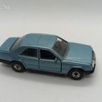 Matchbox Mercedes 300E fotó