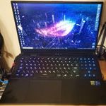 ASUS ROG Zephyrus S17, 3"GX703HR 4kUHD, RTX3070 8GB, Thunderbolt™4(8k60Hz), Windows10Entp 64bit fotó