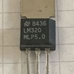 2db LM320 IC INTEGRÁLT ÁRAMKÖR EGYÜTT 1213c fotó