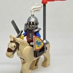 LEGO Castle - Lion Knights - Lovas figura 1. verzió - ÚJ fotó