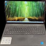 Dell Inspiron 3000 15, 6″FHD/ i5/8GB/512GB/fekete fotó