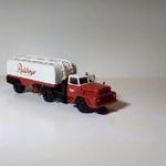 Csepel D-450.79 "Radeberger" sörszállító nyerges tehergépkocsi, modell 1: 87 ( H0 ) fotó