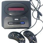 Sega régi retro játék videojáték meghajtókonzol sárga kazettához computer game, 2 kontroller fotó