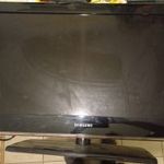 SAMSUNG LCD TV 32" Típus LE32B530P7W Alkatrésznek! fotó