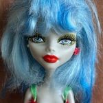 Ghoulia Yelps - Skull Shores - Monster High baba fotó