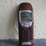 Nokia 6210 mobiltelefon(kijelzőhibás) fotó